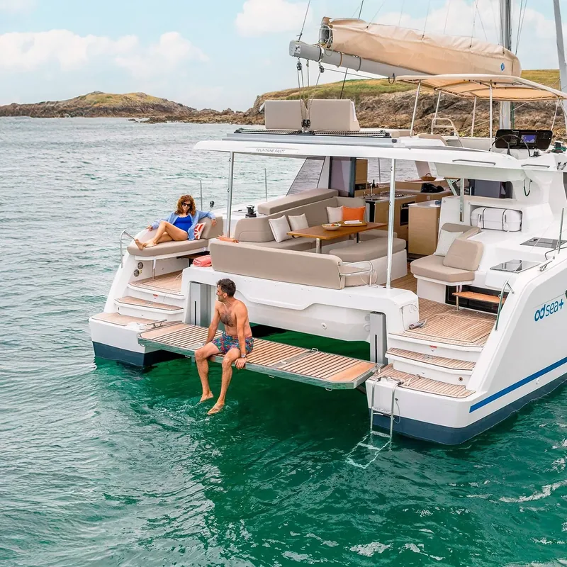Fountaine Pajot FP 41 – Un cockpit, vrai espace de vie 1 Fountaine Pajot FP 41 – Un cockpit, vrai espace de vie 1