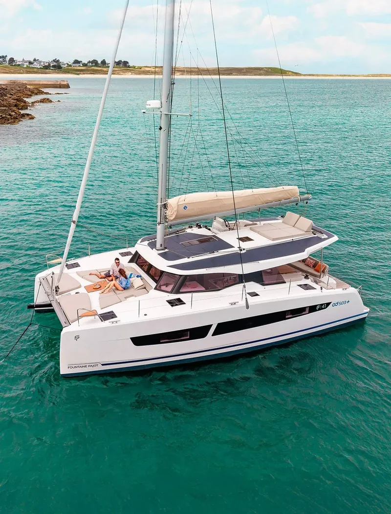 Fountaine Pajot FP 41 – L'alliance parfaite de l'élégance, de la performance et de l'habitabilité 2 Fountaine Pajot FP 41 – L'alliance parfaite de l'élégance, de la performance et de l'habitabilité 2