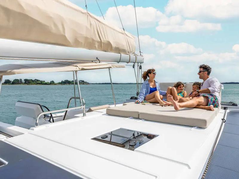 Fountaine Pajot FP 41 – photo 1 du catamaran neuf aux Antilles