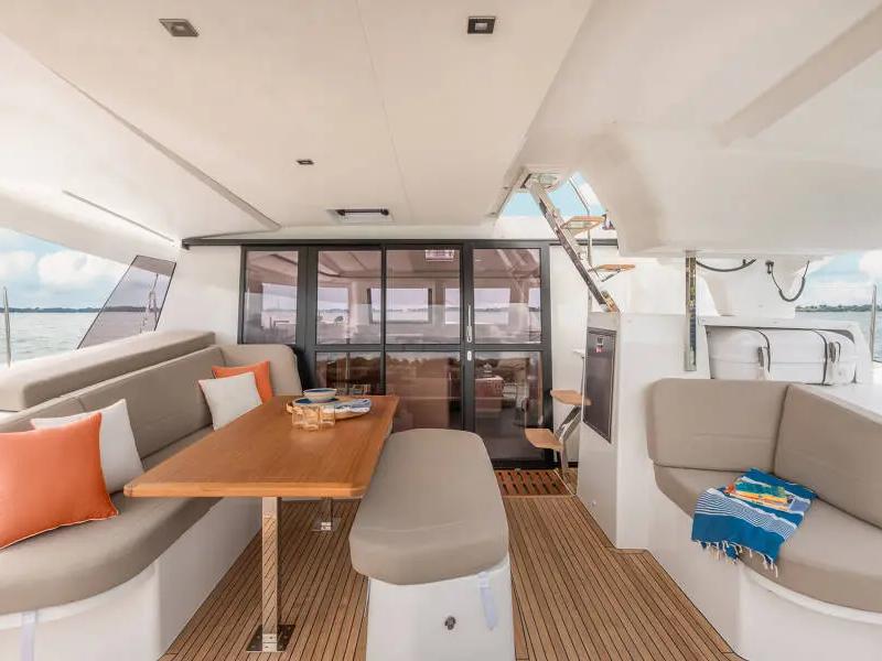 Fountaine Pajot FP 41 – photo 7 du catamaran neuf aux Antilles