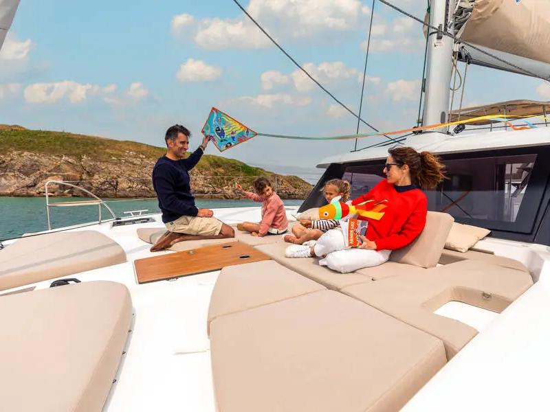 Fountaine Pajot FP 41 – photo 53 du catamaran neuf aux Antilles