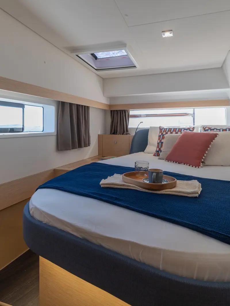 Fountaine Pajot FP 44 – photo 34 du catamaran neuf aux Antilles