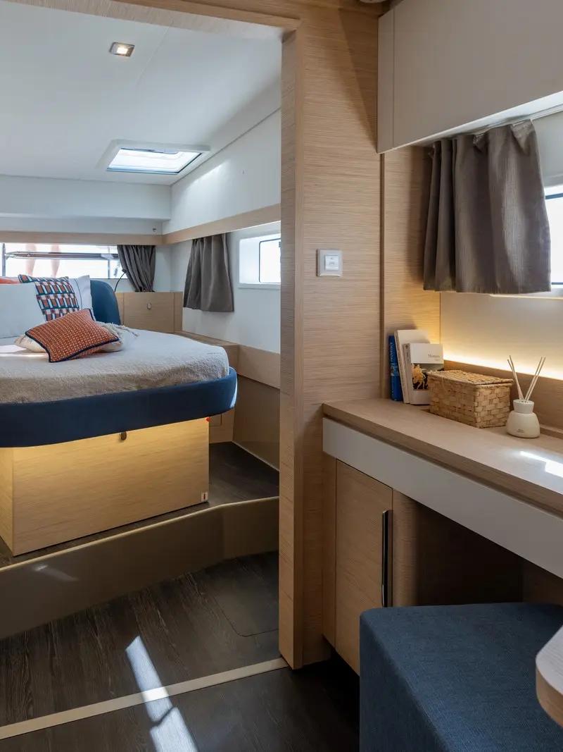 Fountaine Pajot FP 44 – photo 31 du catamaran neuf aux Antilles