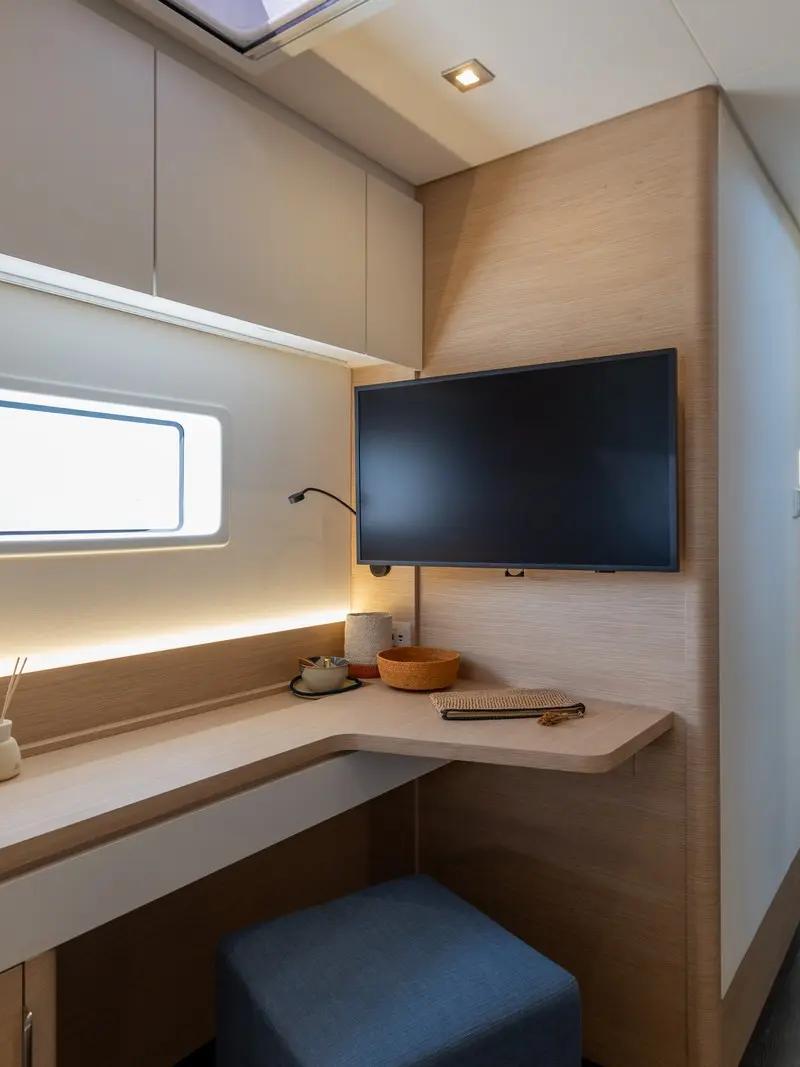 Fountaine Pajot FP 44 – photo 30 du catamaran neuf aux Antilles
