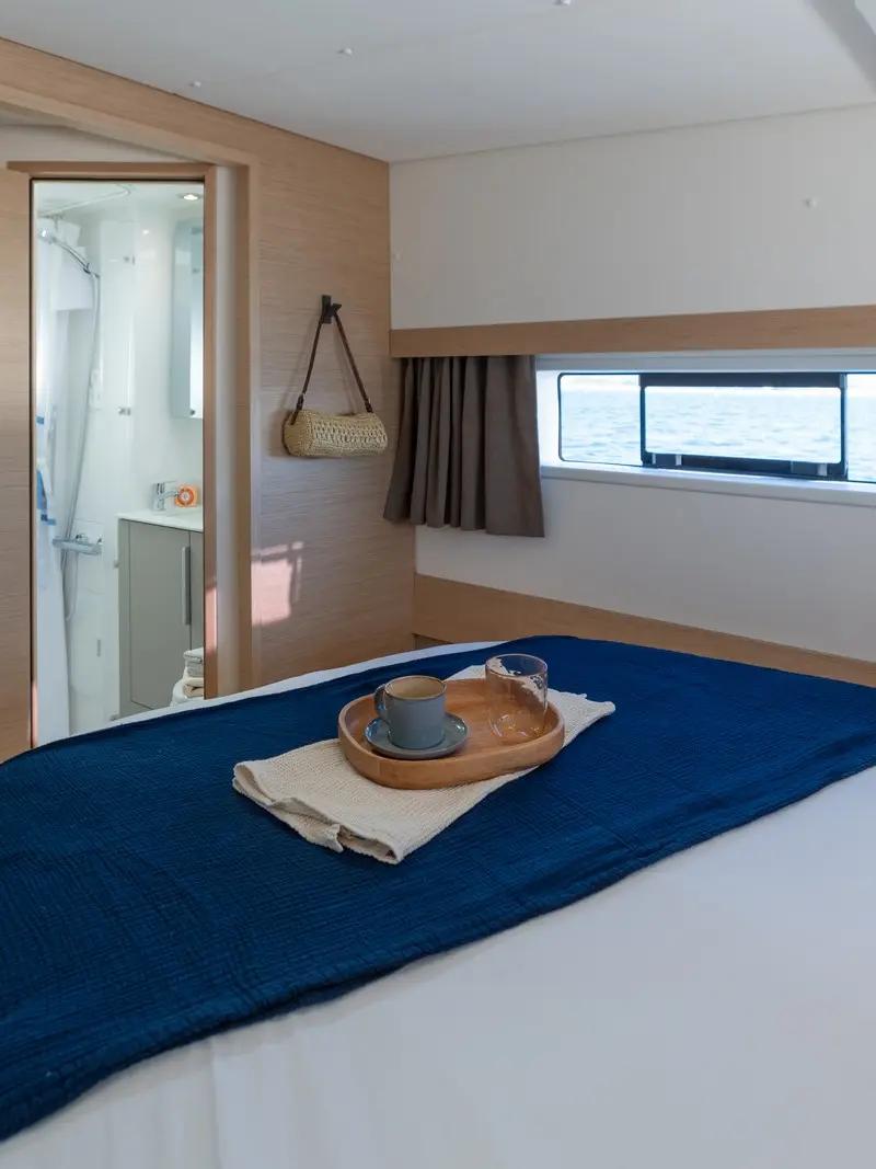 Fountaine Pajot FP 44 – photo 33 du catamaran neuf aux Antilles