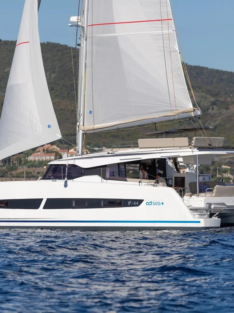 Fountaine Pajot FP 44 – photo 21 du catamaran neuf aux Antilles