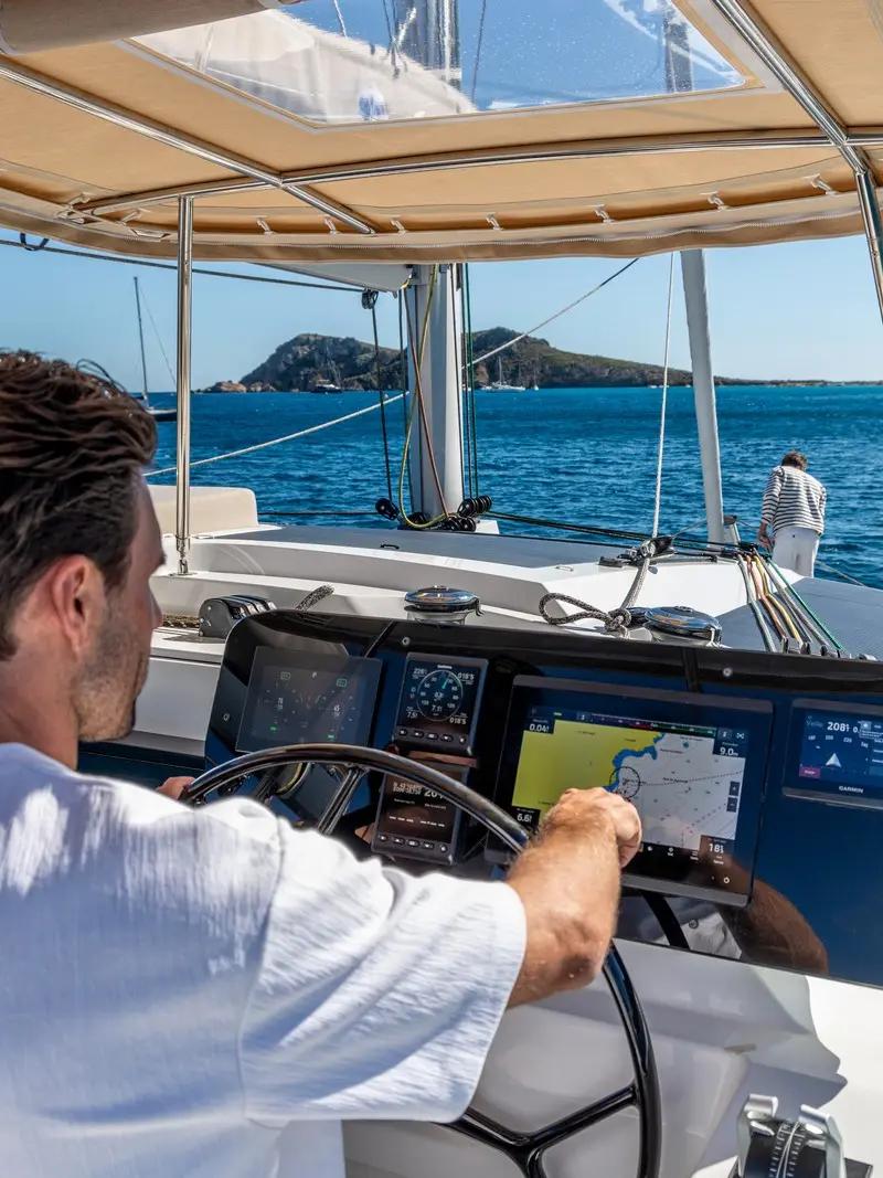 Fountaine Pajot FP 44 – photo 56 du catamaran neuf aux Antilles