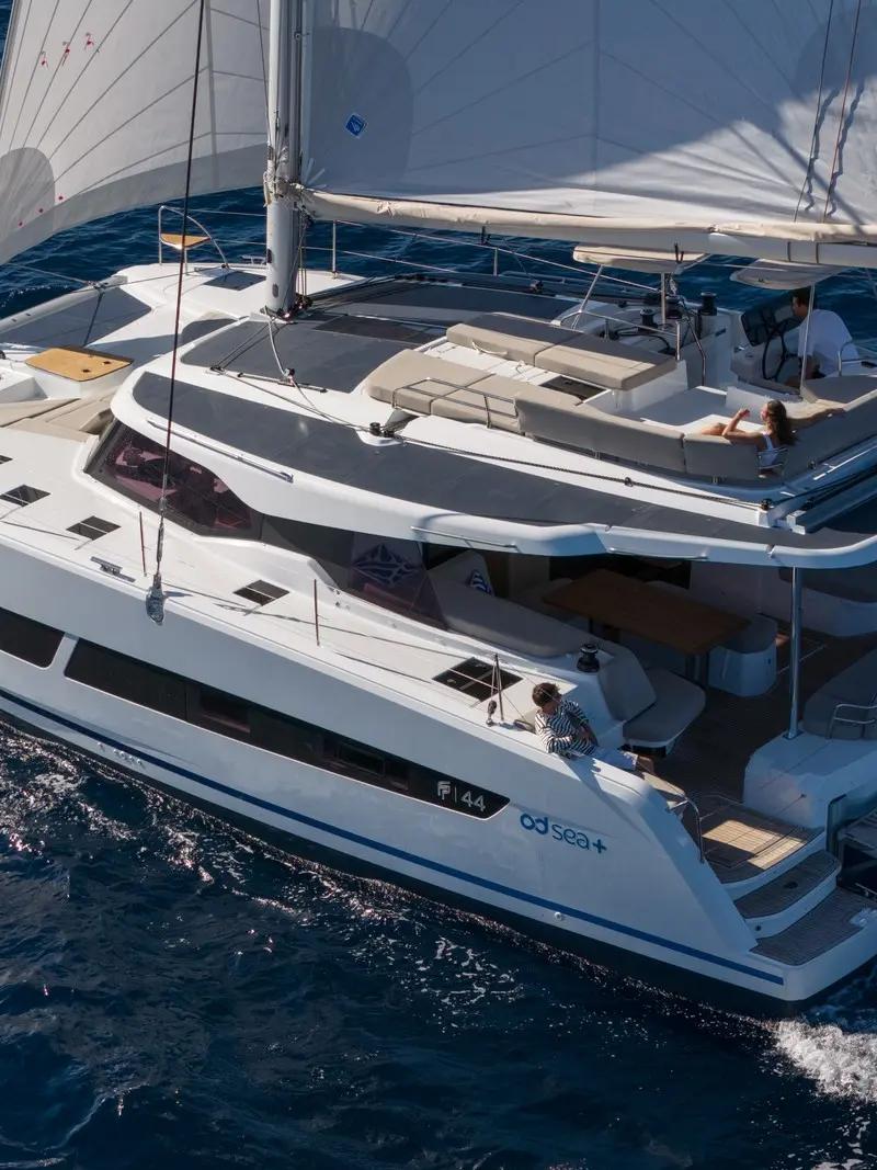 Fountaine Pajot FP 44 – photo 19 du catamaran neuf aux Antilles
